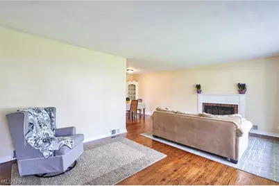 1360 Croyden Road, Lyndhurst, OH 44124 - Photo 21