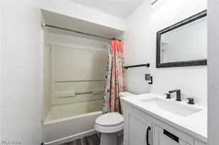 902 Colonel Dr, Loveland, OH 44109 - Photo 23