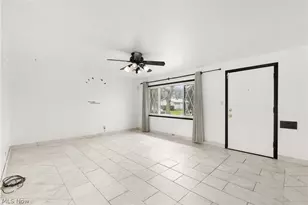 902 Colonel Dr, Loveland, OH 44109 - Photo 11