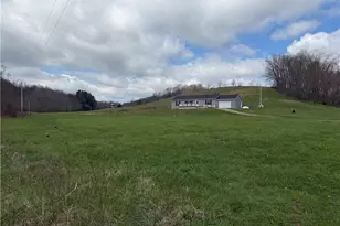 6995 Bill Johns Rd, Newcomerstown, OH 43832 - Photo 3
