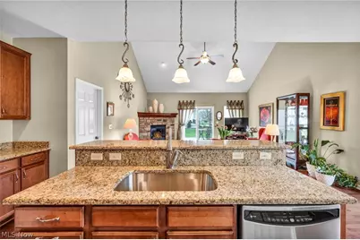 8330 Beaumont Drive, Mentor, OH 44060 - Photo 15