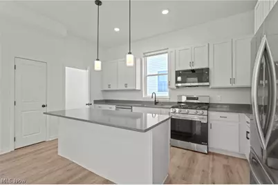 1920 W 47th Street, Loveland, OH 44102 - Photo 7