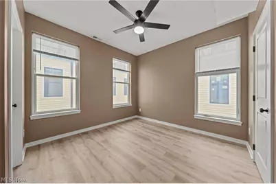 1920 W 47th Street, Loveland, OH 44102 - Photo 17