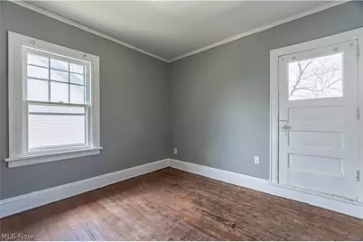 341 E Archwood Avenue, Akron, OH 44301 - Photo 17