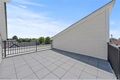 1922 W 47th Avenue, Loveland, OH 44102 - Photo 25