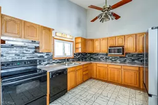 37518 Arlington Dr, Willoughby, OH 44094 - Photo 21