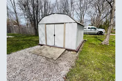 7063 Lake Road, Madison, OH 44057 - Photo 11