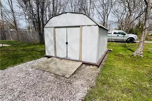 7063 Lake Rd, Madison, OH 44057 - Photo 11