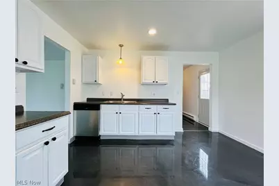 7063 Lake Road, Madison, OH 44057 - Photo 5