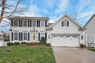 551 Picadilly Cir, Akron, OH 44319 - Photo 1