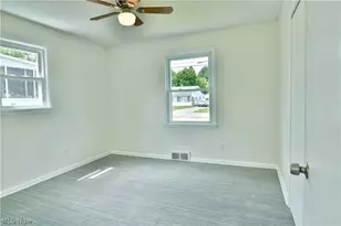 73 N Edgehill Ave, Youngstown, OH 44515 - Photo 27
