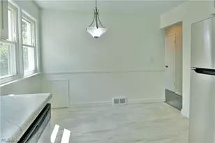 73 N Edgehill Ave, Youngstown, OH 44515 - Photo 21