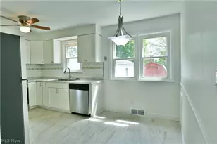 73 N Edgehill Ave, Youngstown, OH 44515 - Photo 15