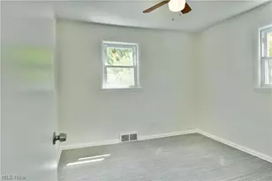 73 N Edgehill Ave, Youngstown, OH 44515 - Photo 31