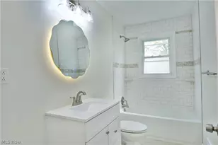73 N Edgehill Ave, Youngstown, OH 44515 - Photo 23