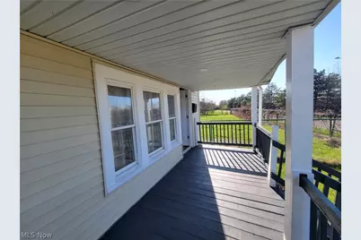 12621 Hirst Avenue, Loveland, OH 44135 - Photo 3