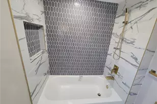 12621 Hirst Ave, Loveland, OH 44135 - Photo 11