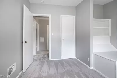 2960 Clearfield Avenue, Akron, OH 44314 - Photo 17