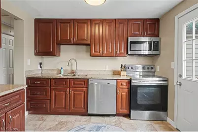 3671 Windjammer Cove, Aurora, OH 44202 - Photo 7