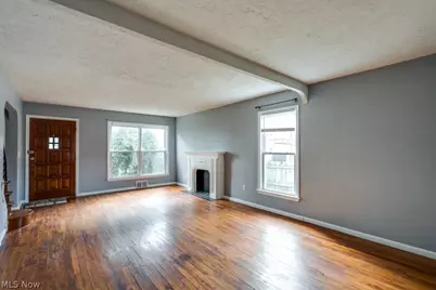 20503 Mountville Drive, Maple Heights, OH 44137 - Photo 5