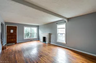 20503 Mountville Dr, Maple Heights, OH 44137 - Photo 5