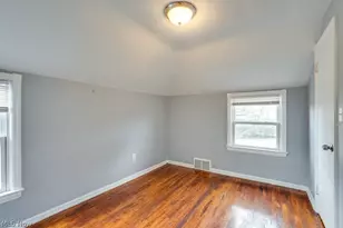 20503 Mountville Dr, Maple Heights, OH 44137 - Photo 25