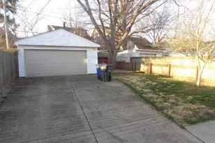 17451 Woodford Ave, Oakwood, OH 44107 - Photo 5