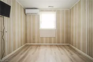 112 Cole St, Barnesville, OH 43713 - Photo 19