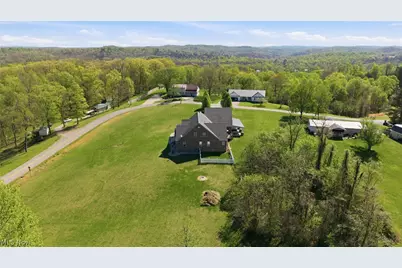 1384 Spider Ridge Road, Parkersburg, WV 26104 - Photo 11