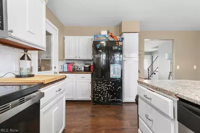 212 Case Road, Beloit, OH 44609 - Photo 15