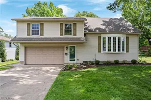 9355 Hyde Park Dr, Twinsburg, OH 44087 - Photo 3