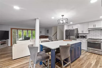 9355 Hyde Park Drive, Twinsburg, OH 44087 - Photo 11