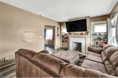 7914 Dorver Avenue, Loveland, OH 44105 - Photo 15