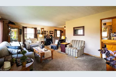 3720 Carl Street NW, Uniontown, OH 44685 - Photo 7