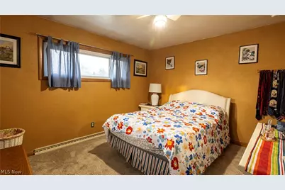 3720 Carl Street NW, Uniontown, OH 44685 - Photo 9