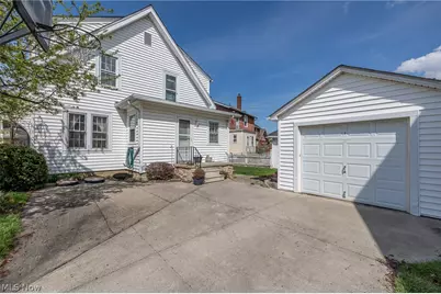 1427 S Lakeview Boulevard, Lorain, OH 44052 - Photo 31