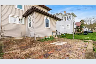 752 Larzelere Avenue, Zanesville, OH 43701 - Photo 39