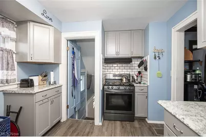 11412 Thrush Avenue, Loveland, OH 44111 - Photo 7