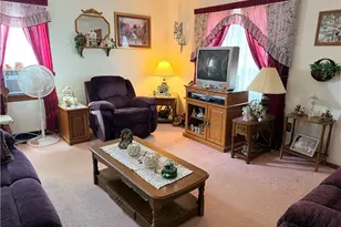 34046 Sylvia Dr, Eastlake, OH 44095 - Photo 3