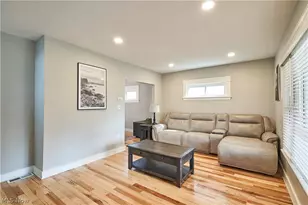 2111 Wascana Ave, Oakwood, OH 44107 - Photo 5