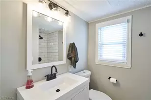 2111 Wascana Ave, Oakwood, OH 44107 - Photo 15