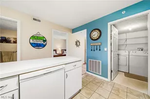 6035 Lake Road W, Ashtabula, OH 44004 - Photo 9