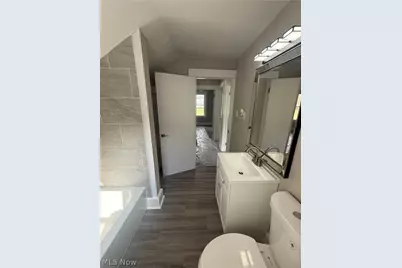 408 Pasadena Avenue, Youngstown, OH 44507 - Photo 9