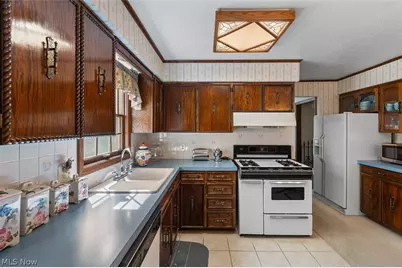 525 Narragansett Drive, Tallmadge, OH 44278 - Photo 9