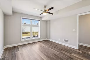 1446 E 14th St, Loveland, OH 44114 - Photo 27