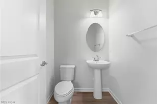 34615 Ethan Way, Willoughby, OH 44094 - Photo 17