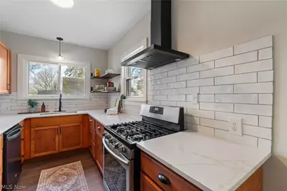 425 Myrtle Avenue, Cuyahoga Falls, OH 44221 - Photo 9