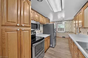 856 E Highland Ave, Wooster, OH 44691 - Photo 5