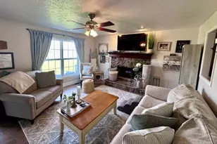 8742 Henderson Rd, Diamond, OH 44412 - Photo 5
