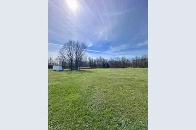 8742 Henderson Road, Diamond, OH 44412 - Photo 35